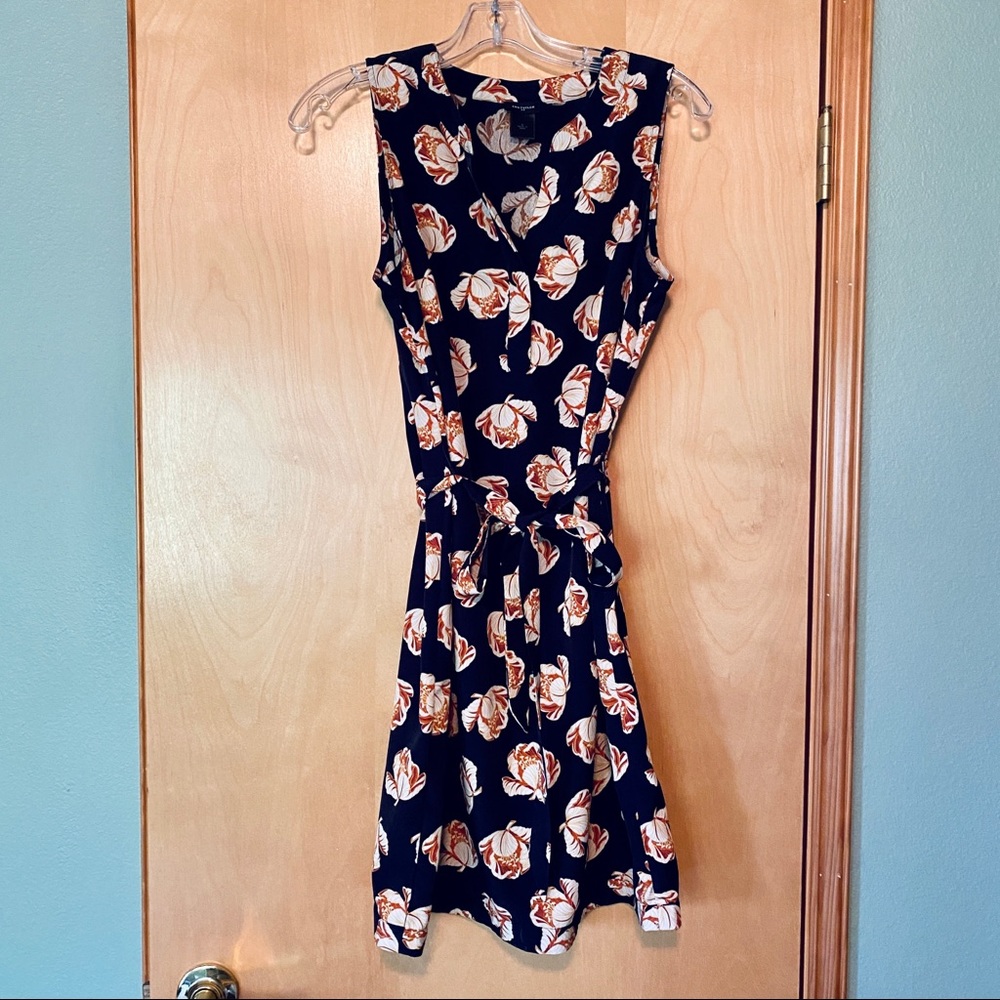 Ann Taylor Classy Floral Belted Dress